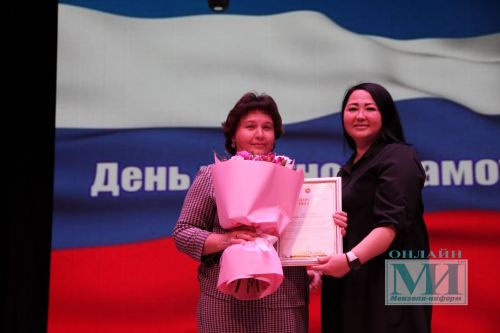 В честь Дня местного самоуправления в Мензелинском районе наградили лучших муниципальных служащих