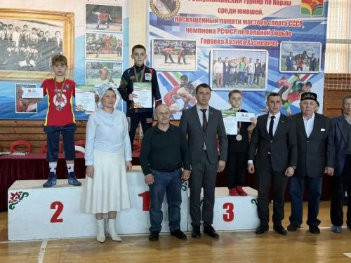 Егор Юнзель Сарманда беренче урын алды