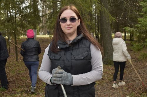 Мензелинцы встретили Первомай созидательным трудом: общегородской субботник объединил жителей