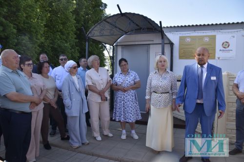 Гости зонального семинара побывали в Мензелинской школе-интернате и увидели производство сыра и свечей