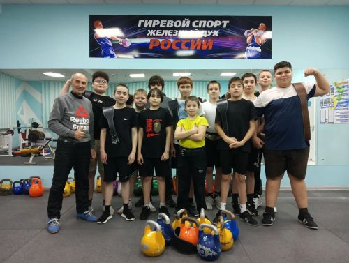 У гиревиков Мензелинска стартовало межсезонье