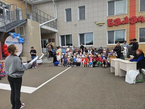 В детском саду «Балачаке» прошёл «Фестиваль самокатов»: безопасность, спорт и семейный драйв