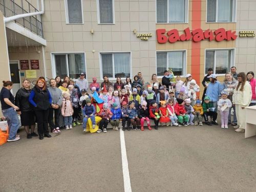 В детском саду «Балачаке» прошёл «Фестиваль самокатов»: безопасность, спорт и семейный драйв