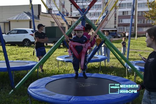 Праздник «Күршеләр» собрал жителей поселка Изыскателей