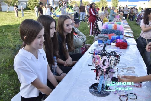 Праздник «Күршеләр» собрал жителей поселка Изыскателей