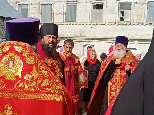 Епископ Гавриил возглавил праздничные богослужения в день памяти преподобномученицы Маргариты