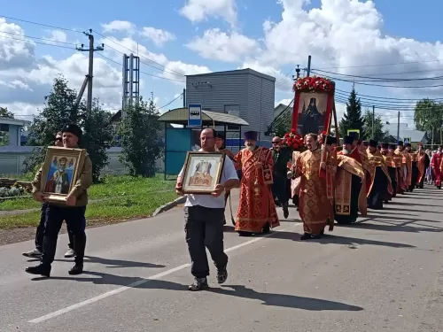 Епископ Гавриил возглавил праздничные богослужения в день памяти преподобномученицы Маргариты