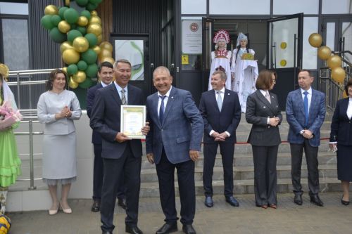 День знаний состоялся в многопрофильной гимназии «Мирас» Мензелинска