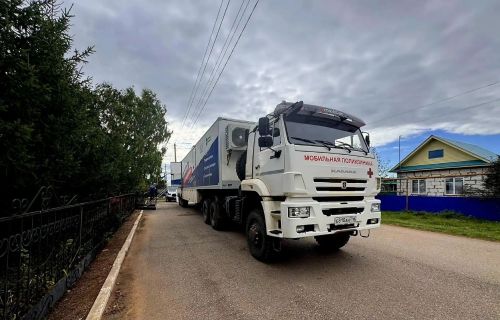 Мобильная поликлиника принимает жителей Татарской Мушуги