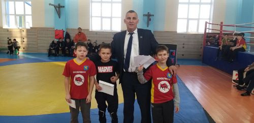 РСФСР ның спорт мастеры Рафаил Бәдриев истәлегенә багышланган көрәш турниры