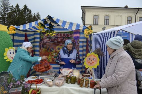 Мгновения ярмарки в Мензелинске