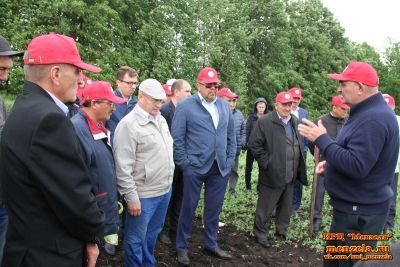 В деревне Атрякле совещались семеноводы Татарстана