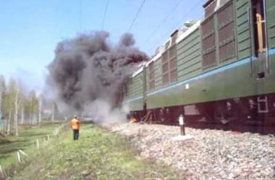 В Татарстане горит пассажирский поезд