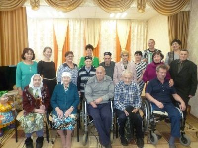 Жители села Кузембетьево провели концерт для пожилых в доме престарелых