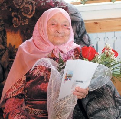 Бабушке Гандалиф – 100 лет