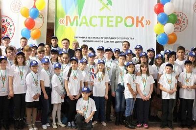 Татарстанцы приняли участие в окружной выставке прикладного творчества воспитанников детских домов «МастерОК» в г.Кирове