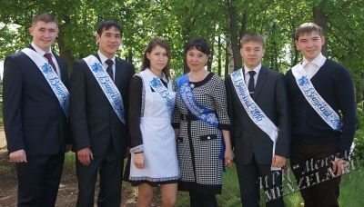 5 учащихся закончили в этом году 11 классов Кузембетьевской средней школы