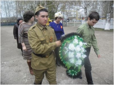Митинг в селе Коноваловка (ФОТО)