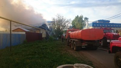 Фотографии полученные от Влада Коршунова с места пожара