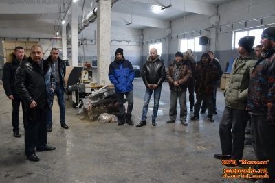 Айдар Салахов встретился с работниками «Мебелев»