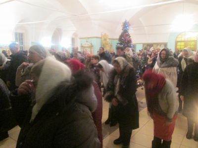 Мензелинские православные верующие отмечают Рождество Христово