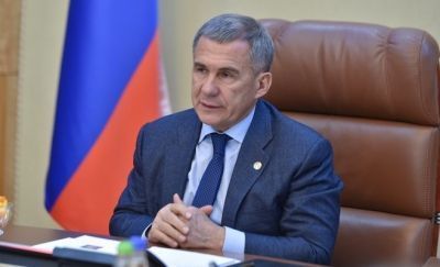 Рустам Минниханов принес соболезнования губернатору Самарской области в связи с ДТП под Заинском