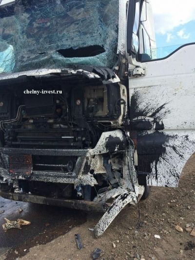 На автотрассе М-7 в Татарстане бензовоз протаранил две «Газели» дорожников: пострадали 5 рабочих (+фото)