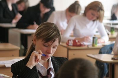 Мензелинские школьники сдали тестирование по татарскому языку