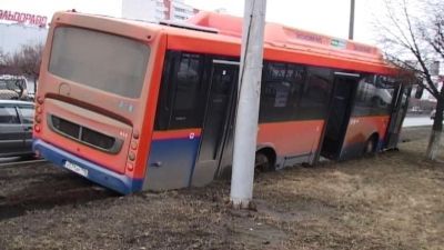 Водитель автобуса в Набережных Челнах потерял сознание за рулем