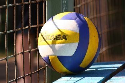 Мензелинские учреждения будут соревноваться по волейболу