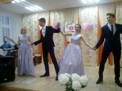 Учащиеся СОШ №1 г.Мензелинск организовали концерт для дома престарелых