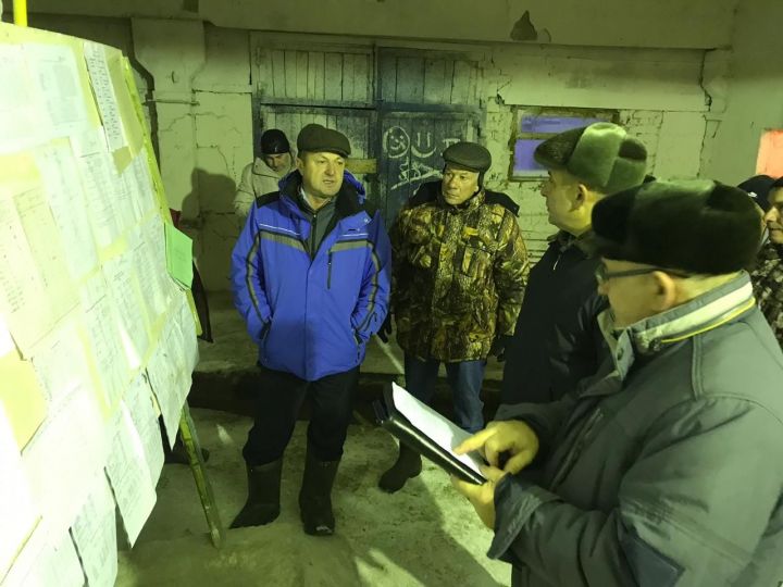 Глава района Айдар Салахов провёл еженедельный сельскохозяйственный объезд