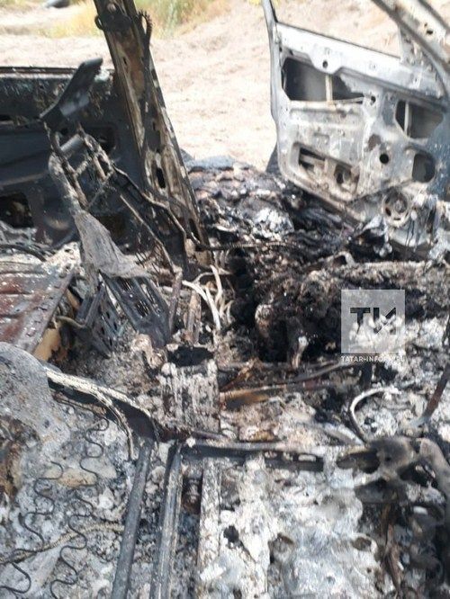 В Татарстане в автомобиле заживо сгорели двое мужчин из Мензелинского района