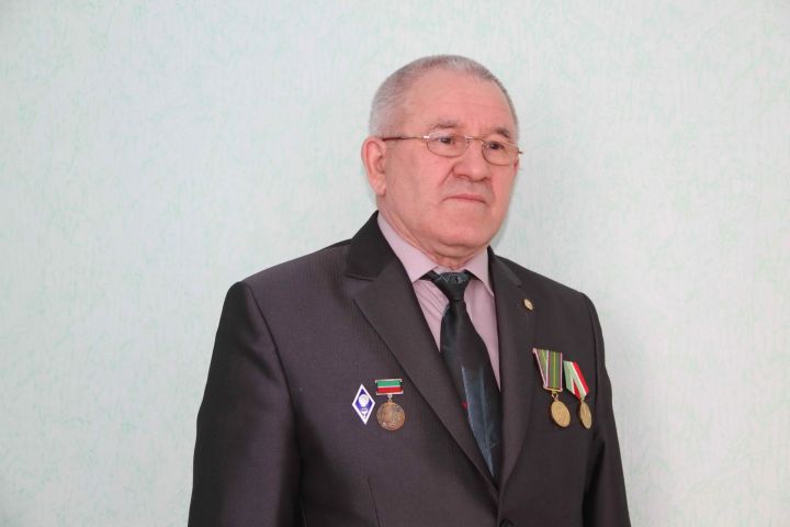 Юрий Исламов награжден медалью Республики Татарстан «За доблестный труд»