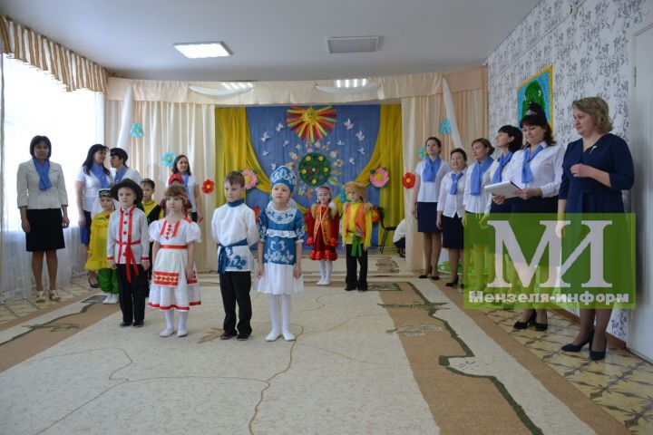 Детский сад №2 «Алтынчэч» передал эстафету «100 лет ТАССР»