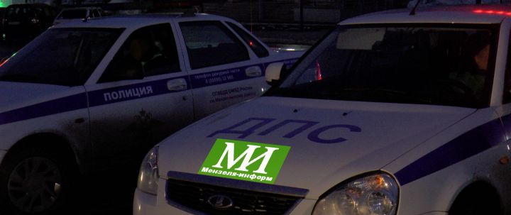 В Мензелинске водитель сбил двух пешеходов и скрылся с места ДТП
