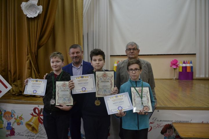 Определились победители турнира по шахматам на призы АО "ТАТМЕДИА" "Мензеля-информ"