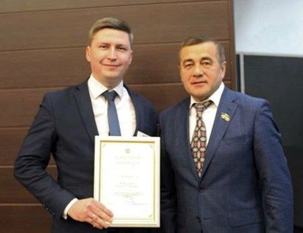 Рамиль Шайсуваров награжден за многолетний плодотворный труд в отрасли жилищно-коммунального хозяйства