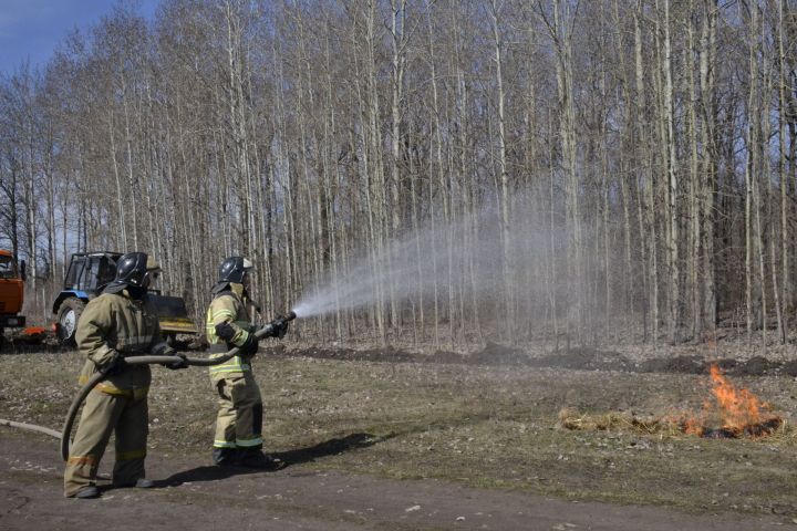 Третий этап Всероссийских командно-штабных учений по ликвидации последствий чрезвычайной ситуации, вызванной лесным пожаром  в Мензелинском муниципальном районе