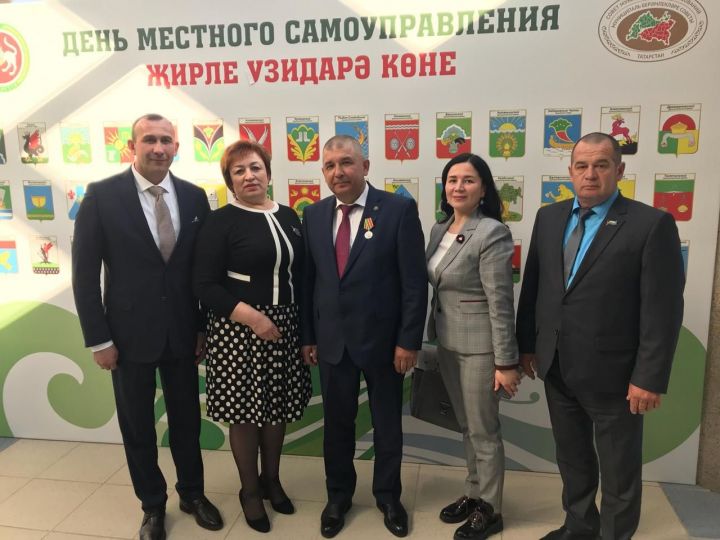 Айдар Салахов награжден медалью «За развитие местного самоуправления»
