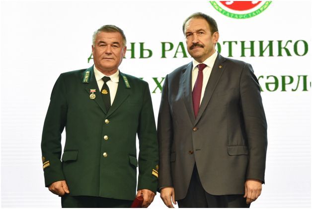 Зиннуру Сираеву присвоено почетное звание «Заслуженный лесовод Республики Татарстан»