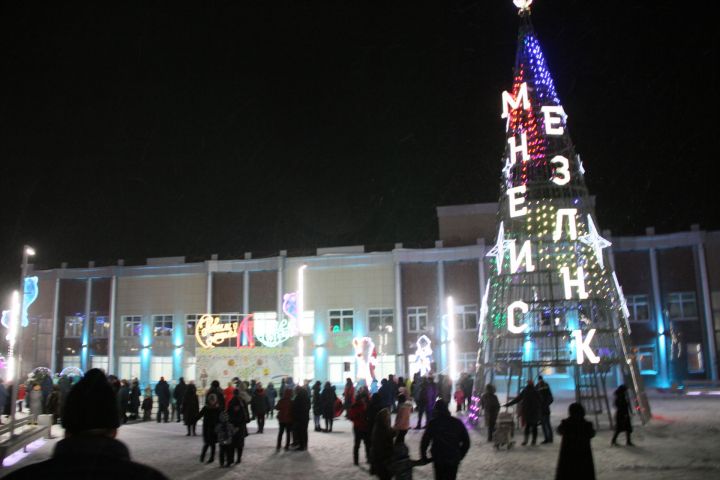 Города и села Татарстана получат 11 млн рублей за новогоднее оформление