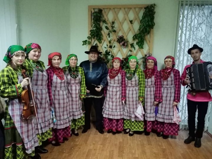 Ансамбль из Мензелинского района принял участие на фольклорном празднике в Набережных Челнах