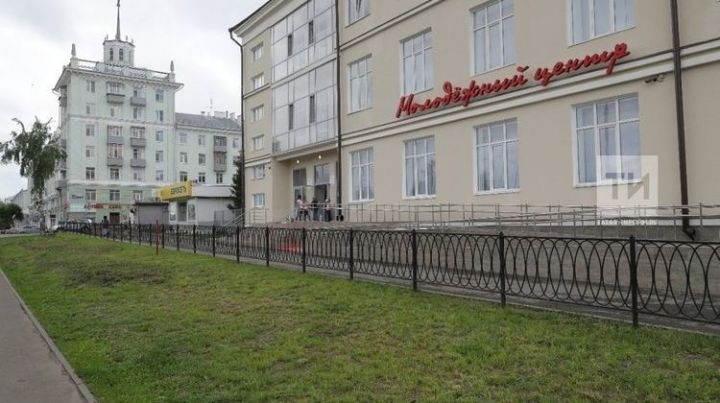 Минниханов выделил 2 млрд рублей на обновление молодежных центров