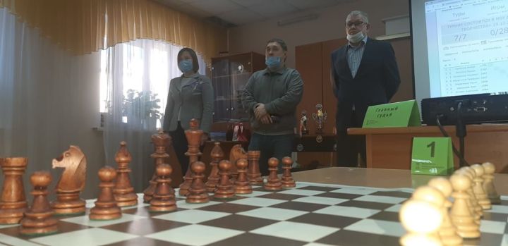 В Мензелинске проходит шахматный чемпионат
