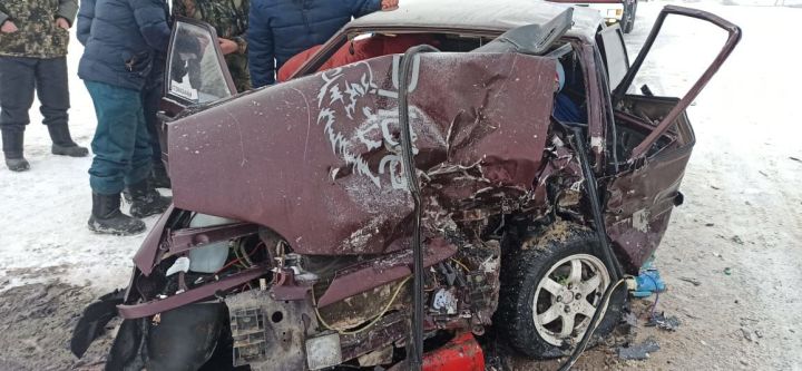 В Сабинском районе погиб шестимесячный ребенок, которого перевозили в незакрепленной автолюльке