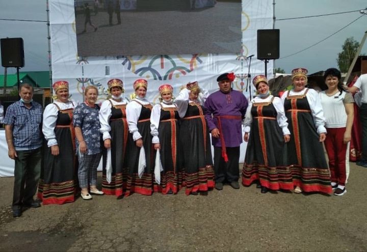 Народный фольклорный ансамбль "Рябинушка" из Мензелинска принял участие в "Каравоне"&nbsp;