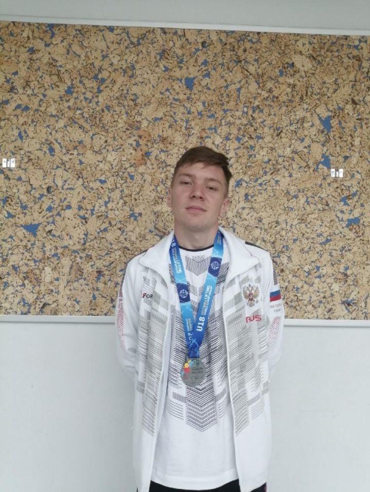 Раушан Сабиров завоевал второе место в Первенстве Мира по гиревому спорту