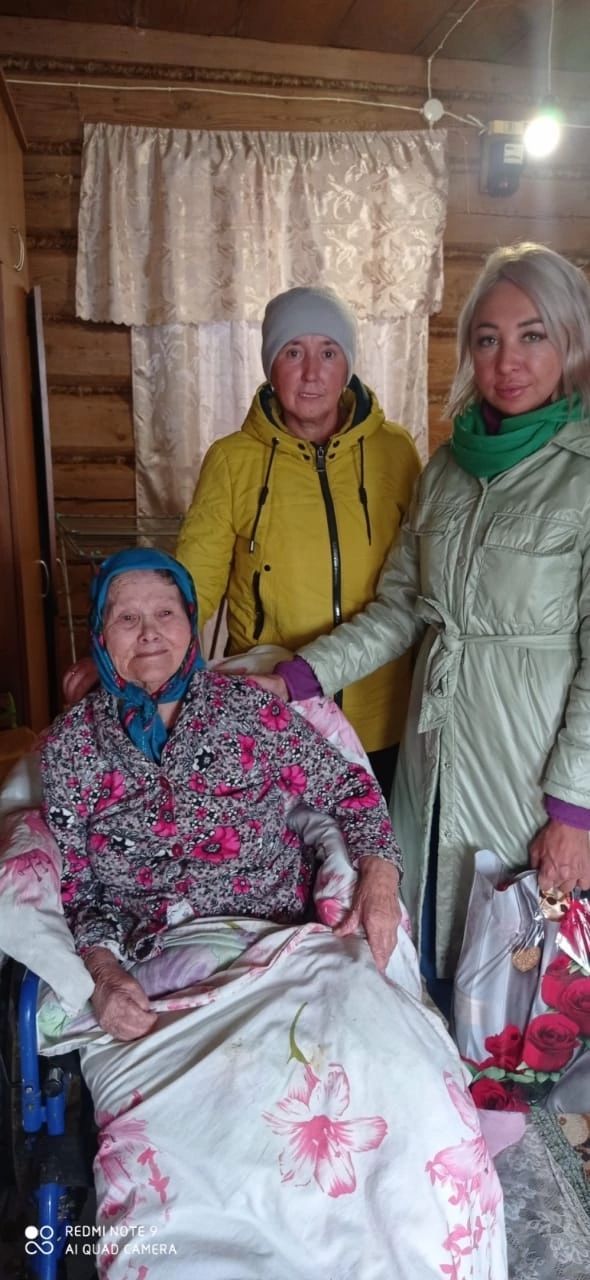В Урусовском сельском поселении раздали подарки в честь Дня пожилых