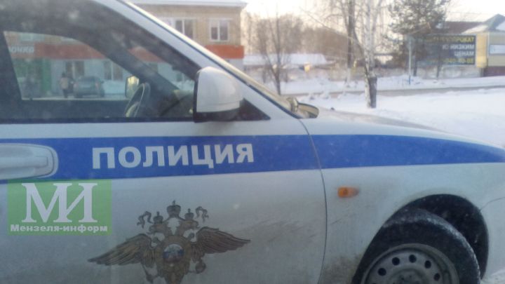 В Татарстане 5000 штраф получил водитель за снег на номере автомобиля